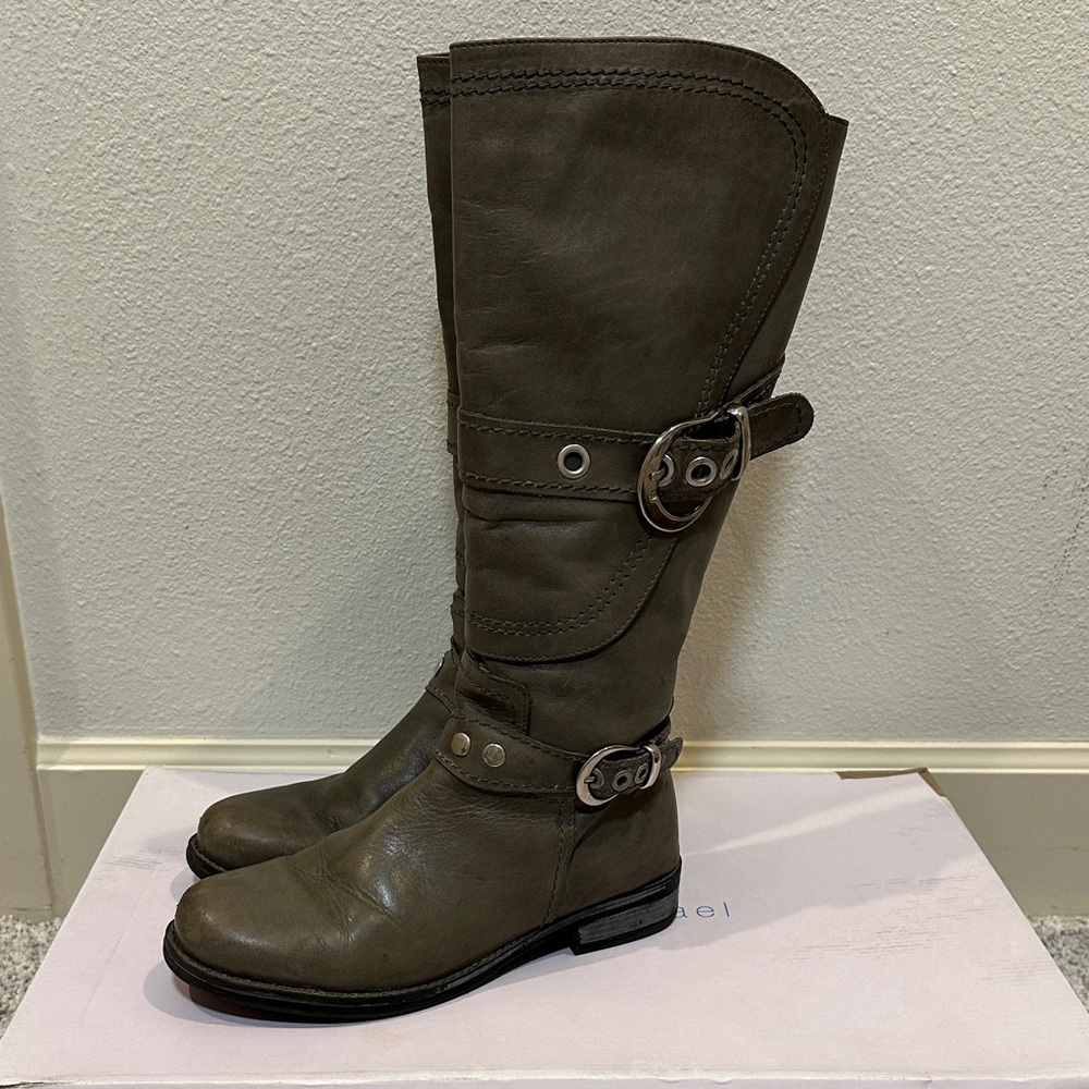 Eric Michael Grey Leather Boots